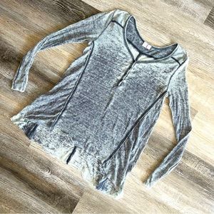 Melrose & Market acid thermal lounge high low Henley top